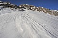 Ondulations sur la glace formées par le vent. Ondulations sur la glace. Vallon de Gialorgues. Hiver en Haute Tinée. Parc National du Mercantour. Alpes Maritimes. 
